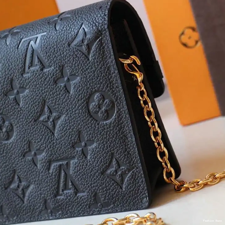 Fashion Reps LV Bags 20B570097 0511